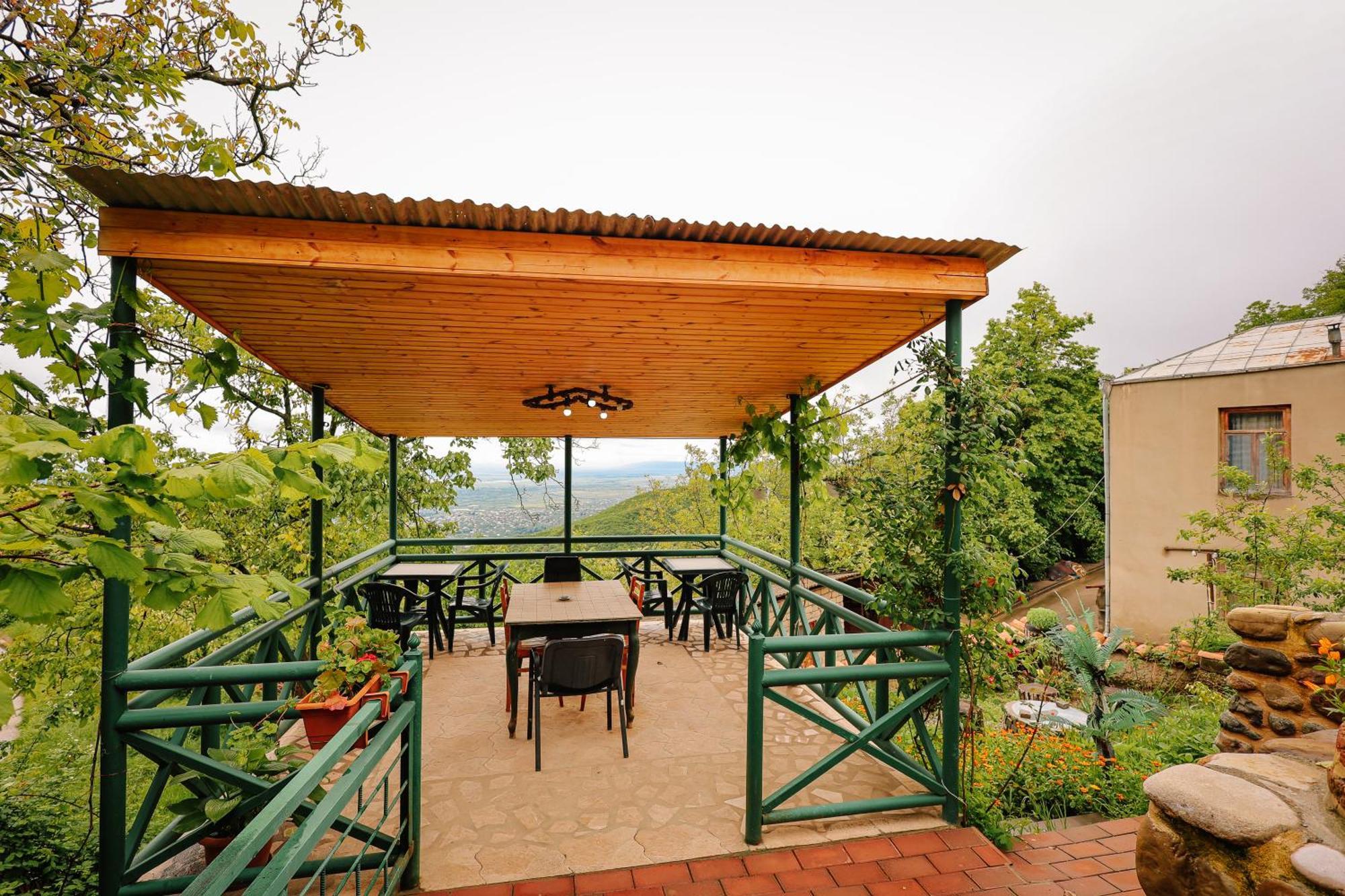 Sighnaghi Garden House Hotel Ngoại thất bức ảnh